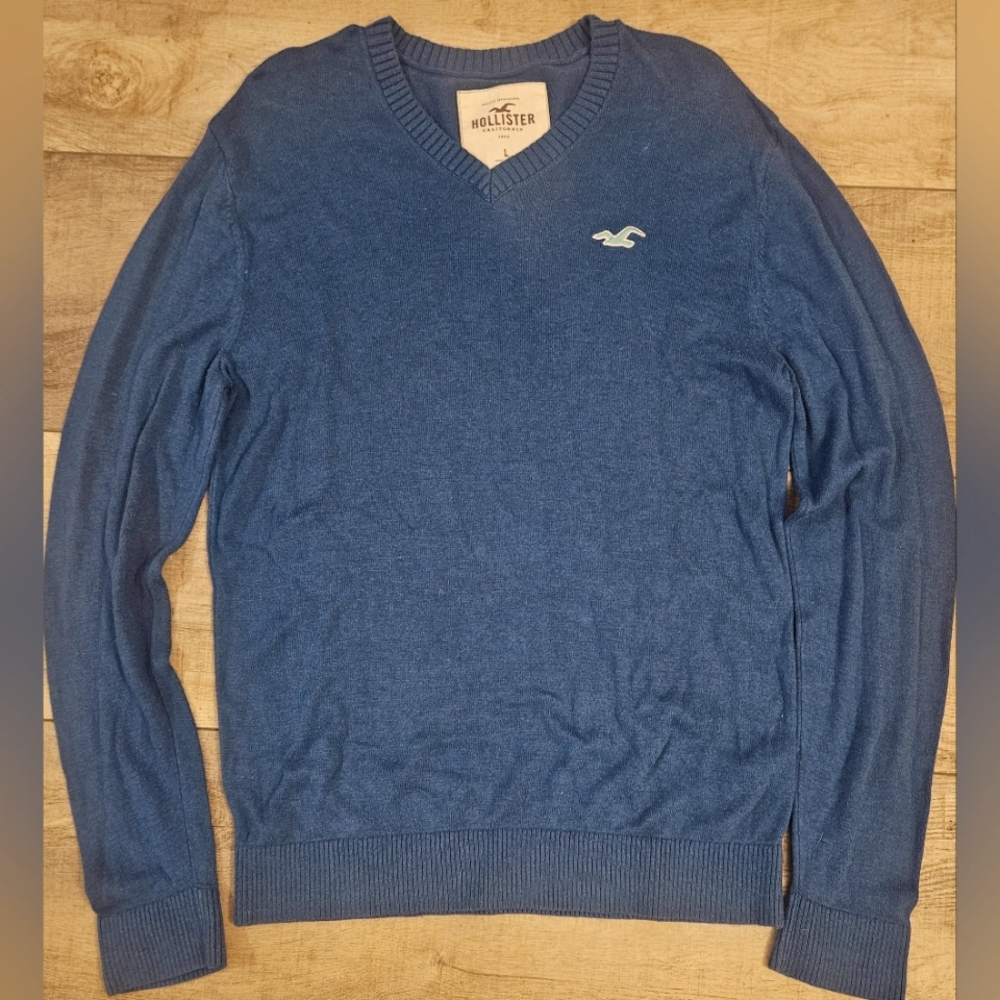 Men's Hollister Blue Sweater, Size large